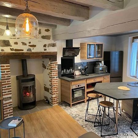 Maison De Village Avec Vue 4/5 Personnes Lou Rouchou Voutezac Экстерьер фото